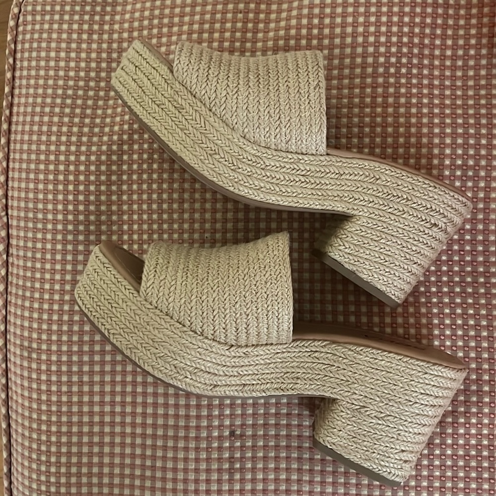 Soda Jute Platform Slides